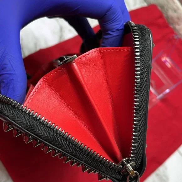 Christian Louboutin Panettone Spikes, Long Wallet Black with Silver Spikes VGUC - Picture 14 of 16